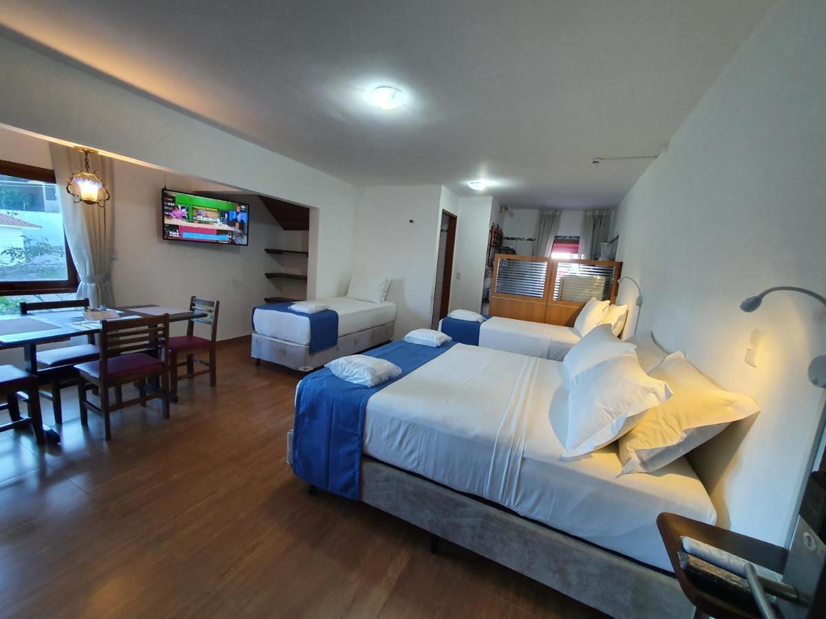 Hotel Chalet Monet - Granja Vianna Котиа Екстериор снимка