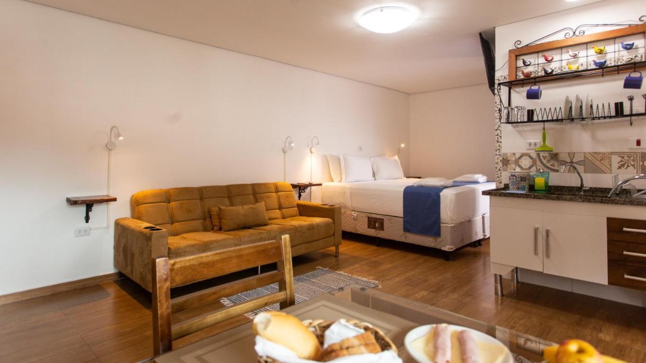 Hotel Chalet Monet - Granja Vianna Котиа Екстериор снимка
