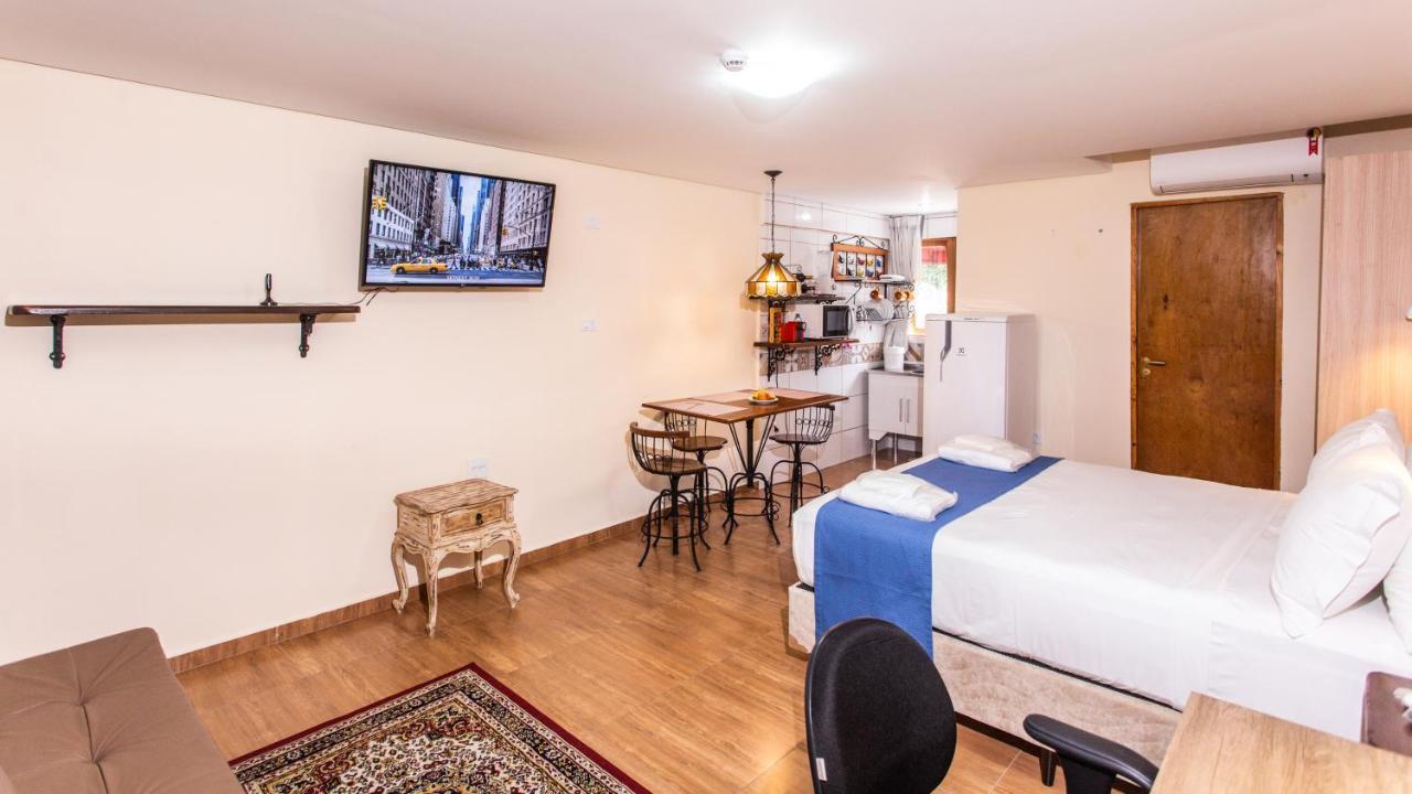 Hotel Chalet Monet - Granja Vianna Котиа Екстериор снимка