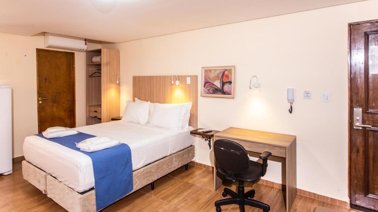 Hotel Chalet Monet - Granja Vianna Котиа Екстериор снимка