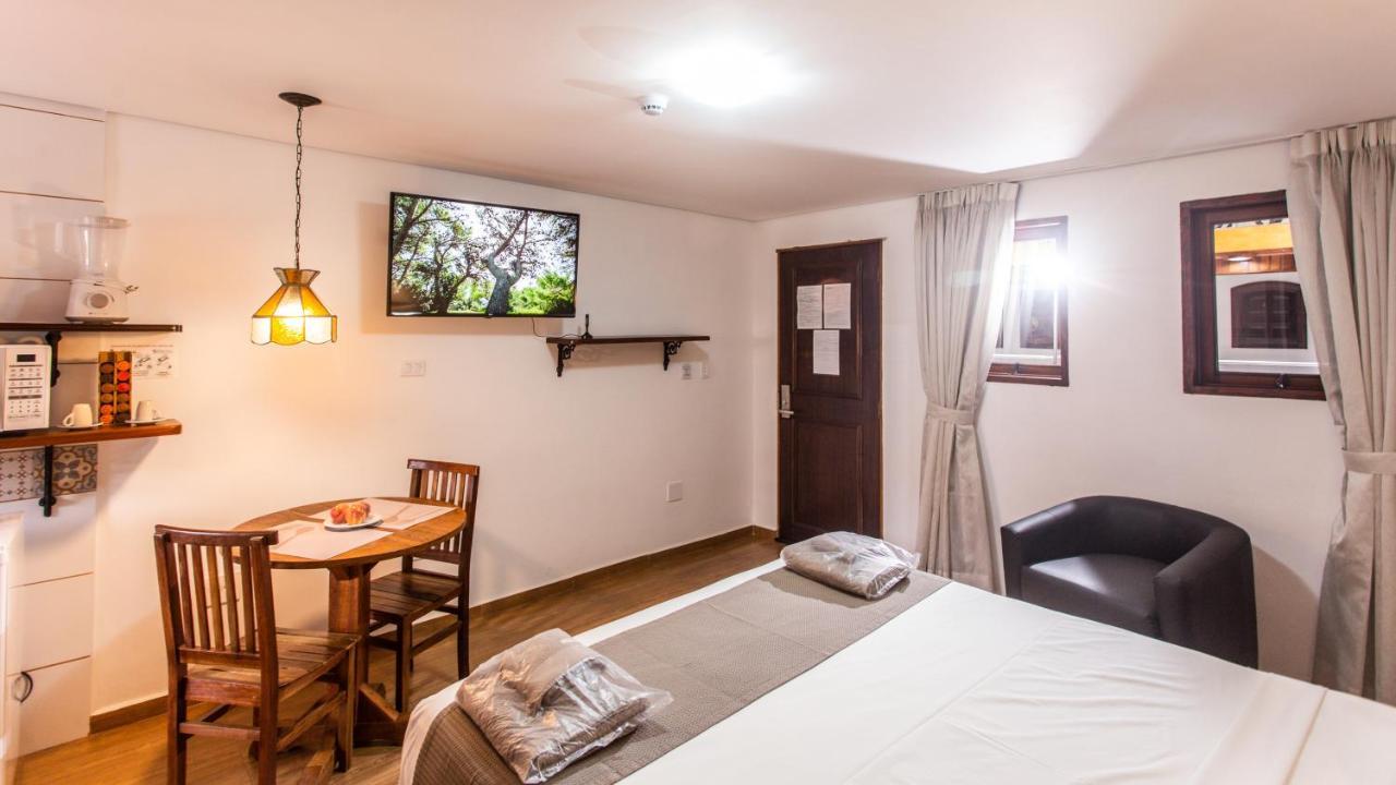 Hotel Chalet Monet - Granja Vianna Котиа Екстериор снимка