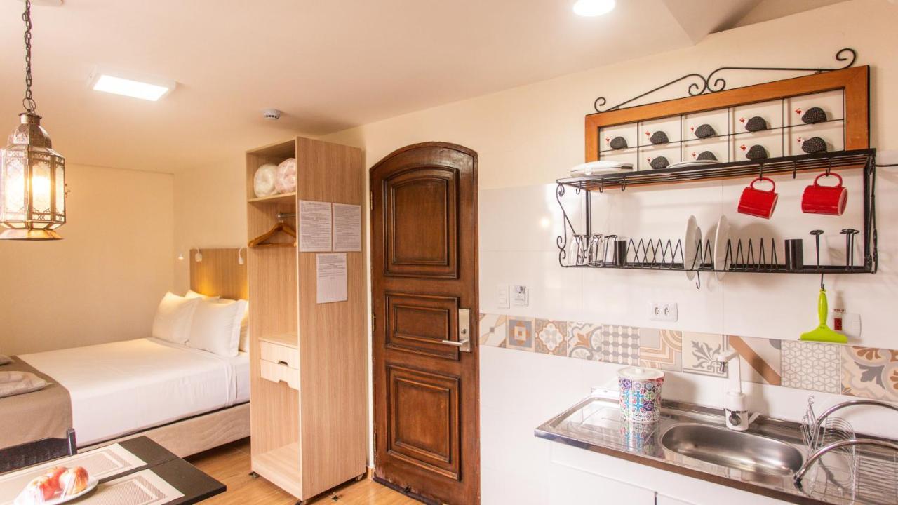 Hotel Chalet Monet - Granja Vianna Котиа Екстериор снимка